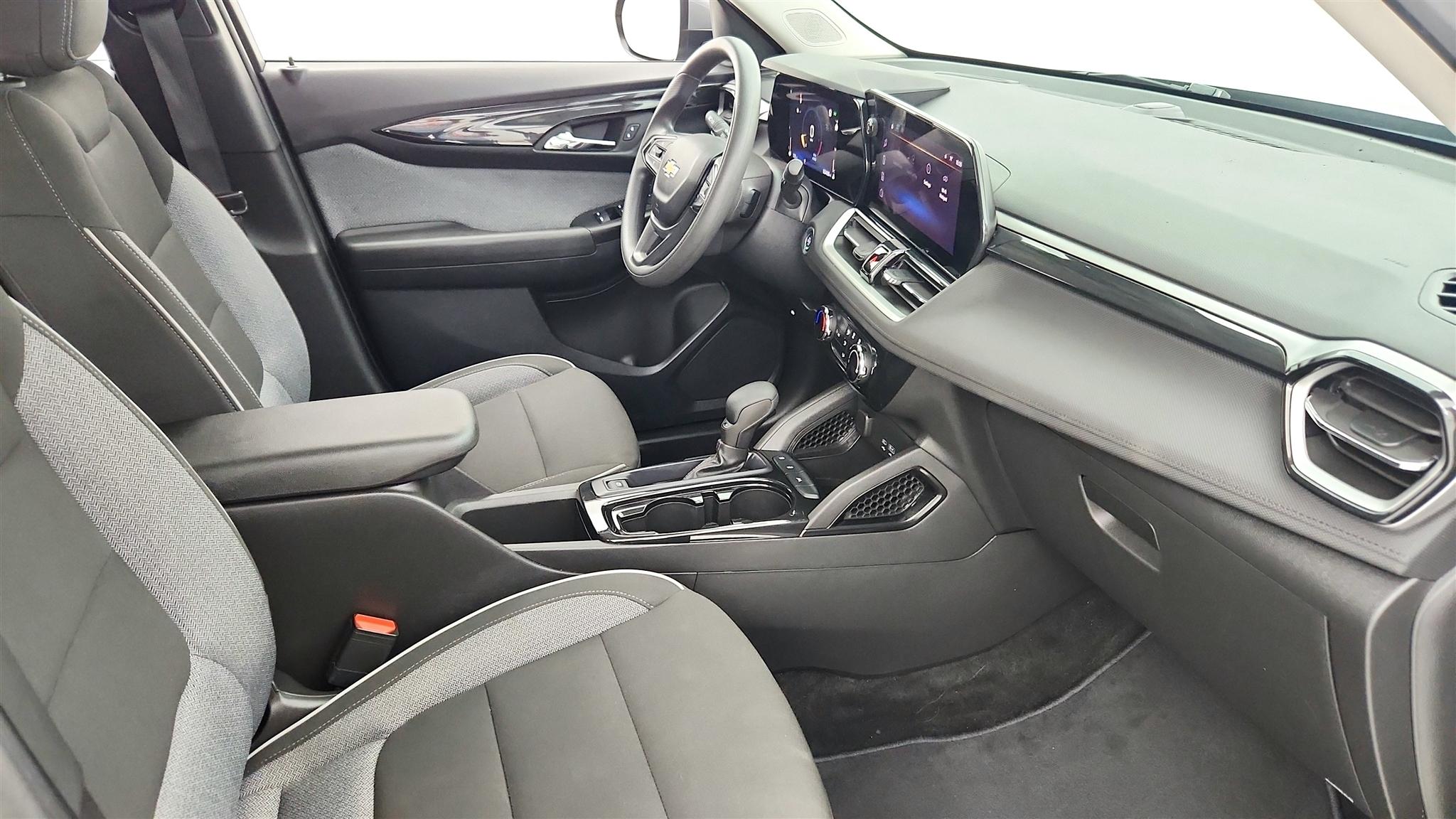 Chevrolet Trailblazer photo 18
