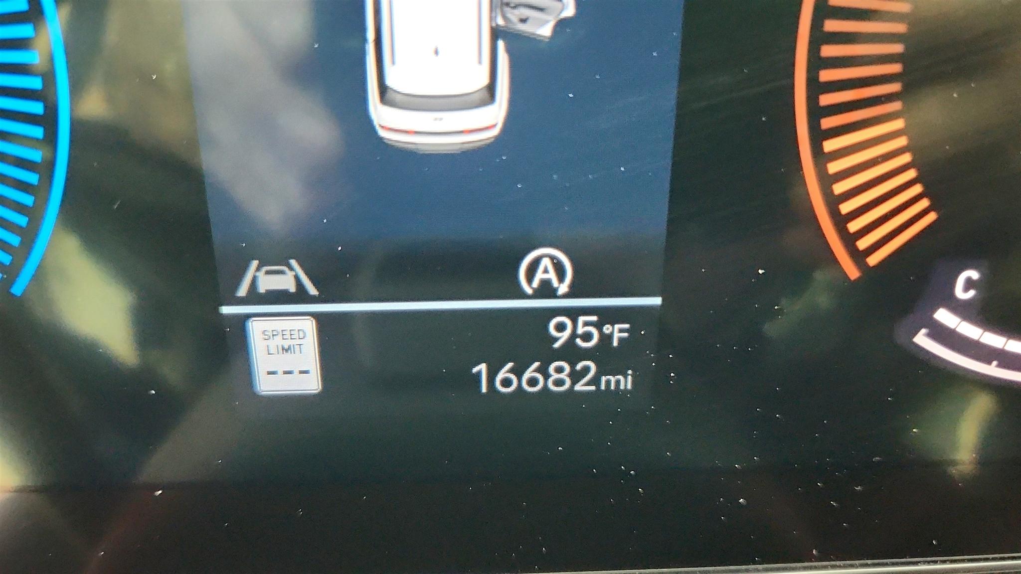 Hyundai Santa Fe photo 13