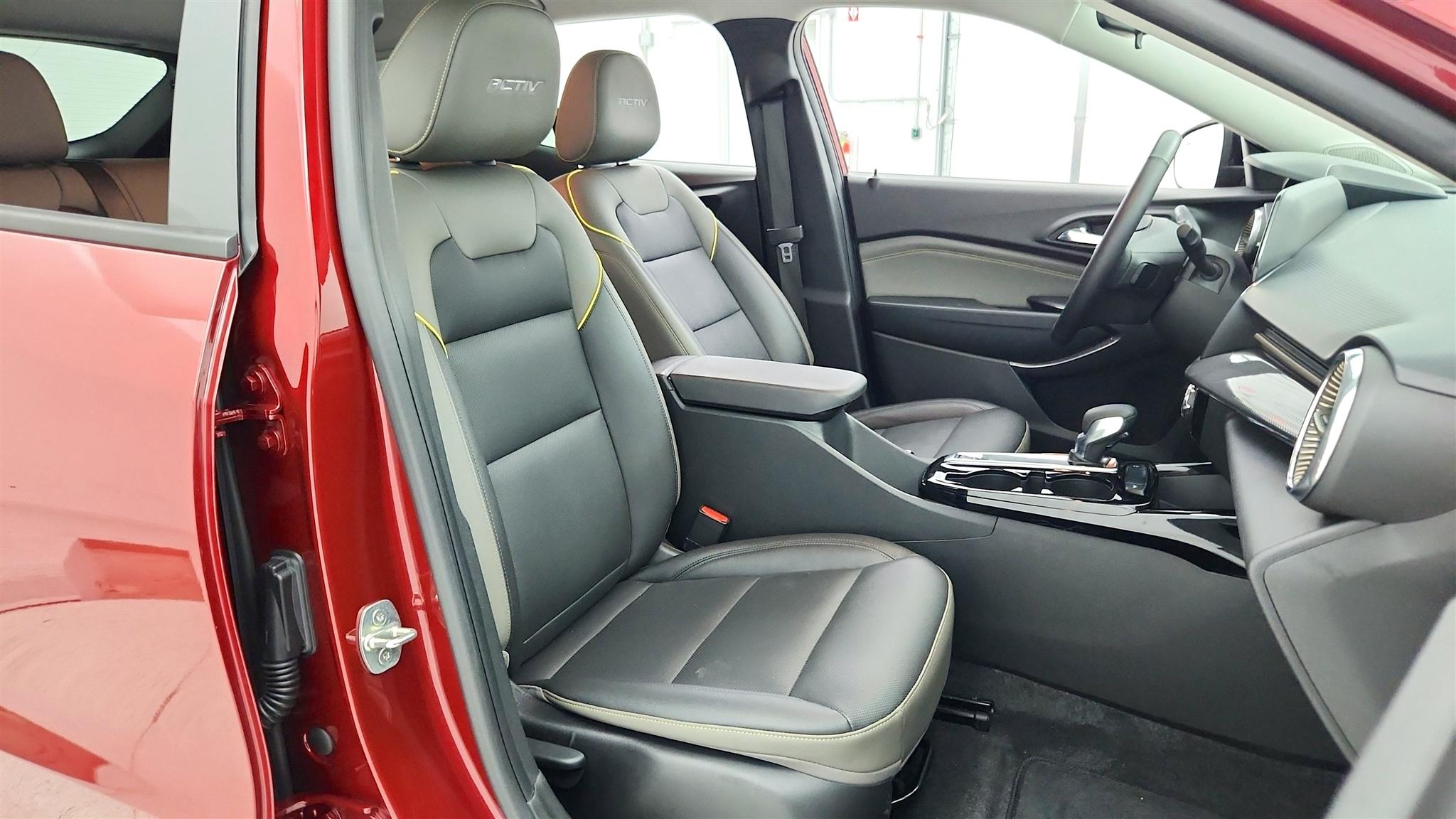 Chevrolet Trax photo 25