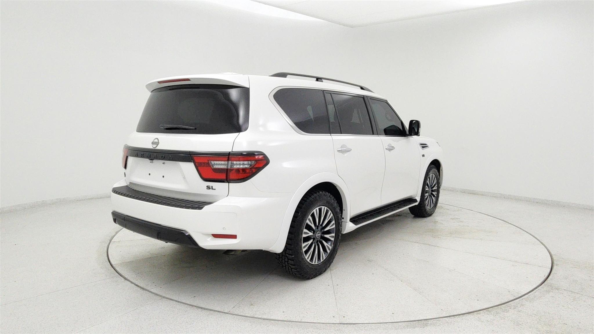 Nissan Armada photo 5