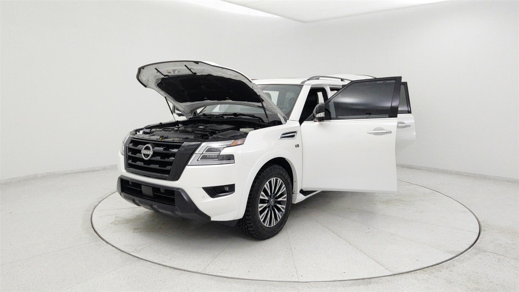 Nissan Armada photo 9
