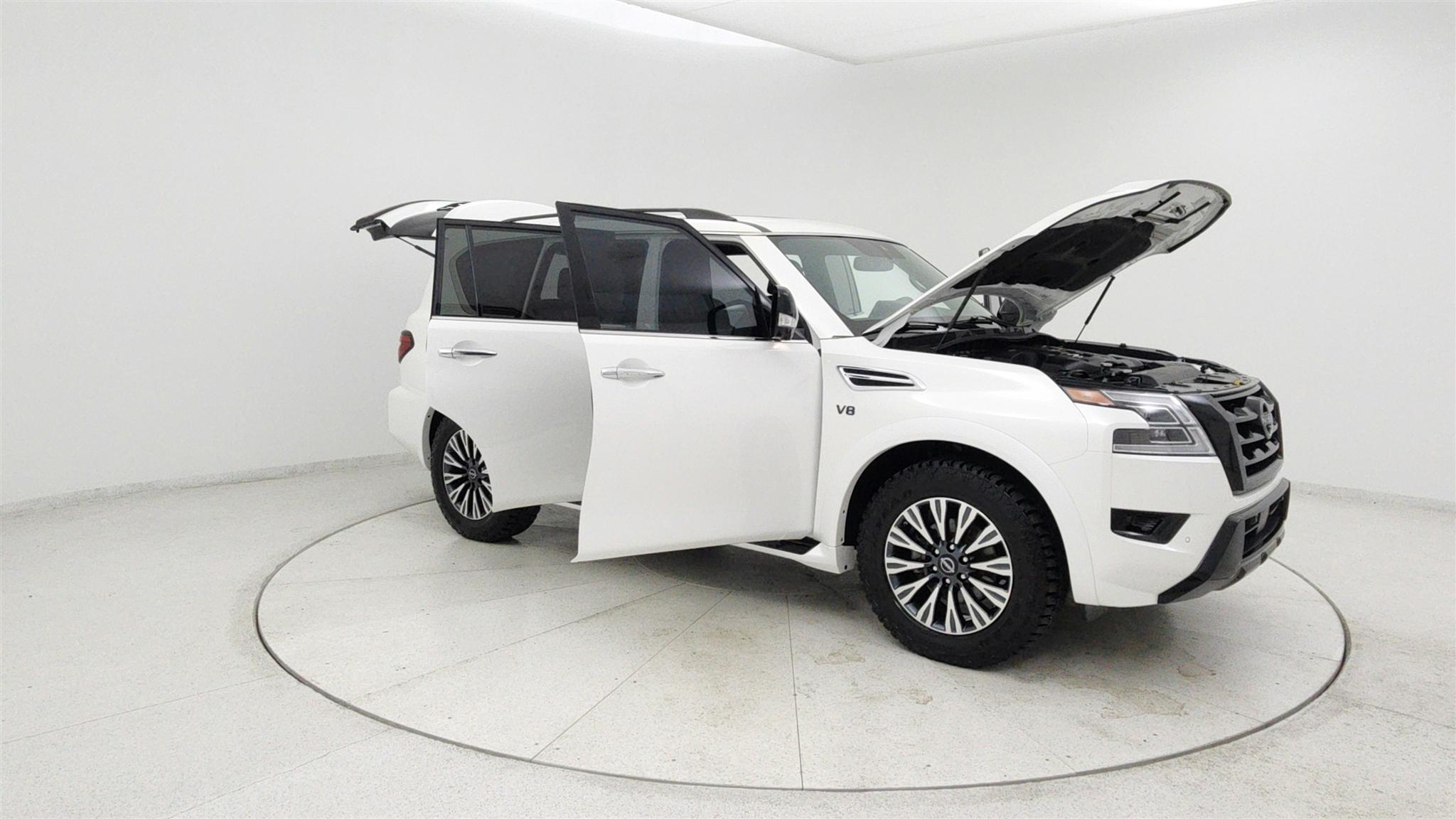 Nissan Armada photo 12