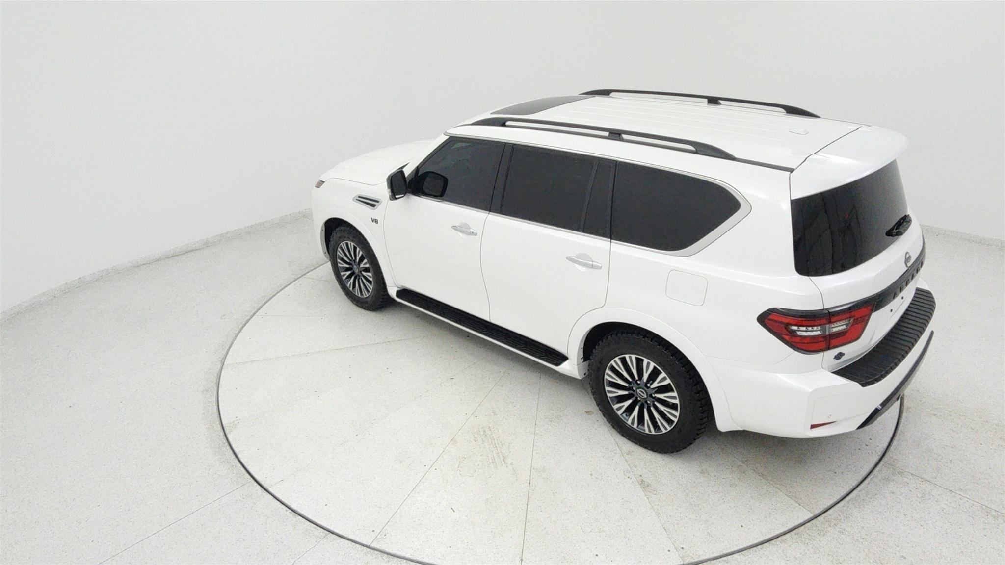 Nissan Armada photo 15