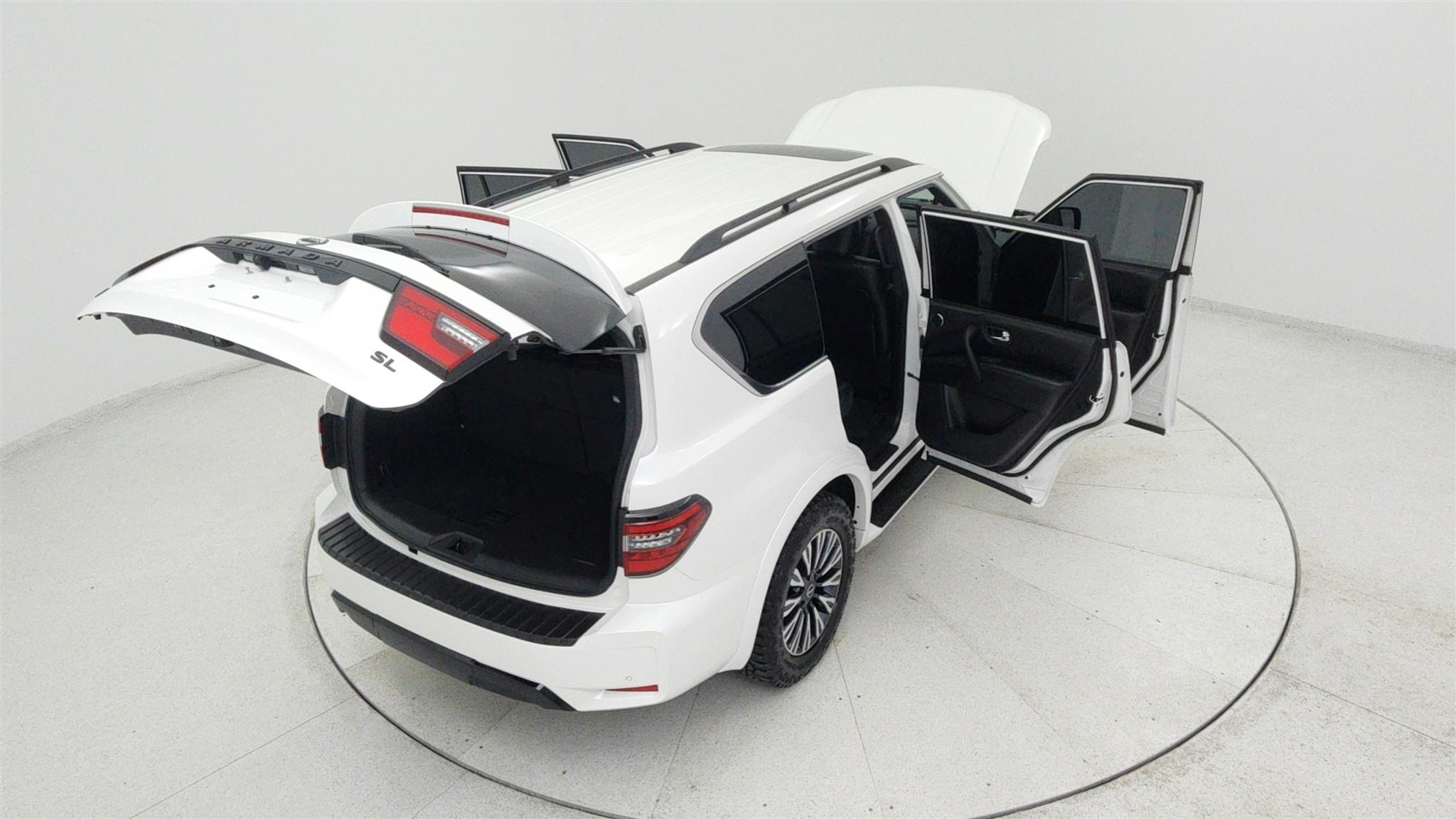 Nissan Armada photo 23
