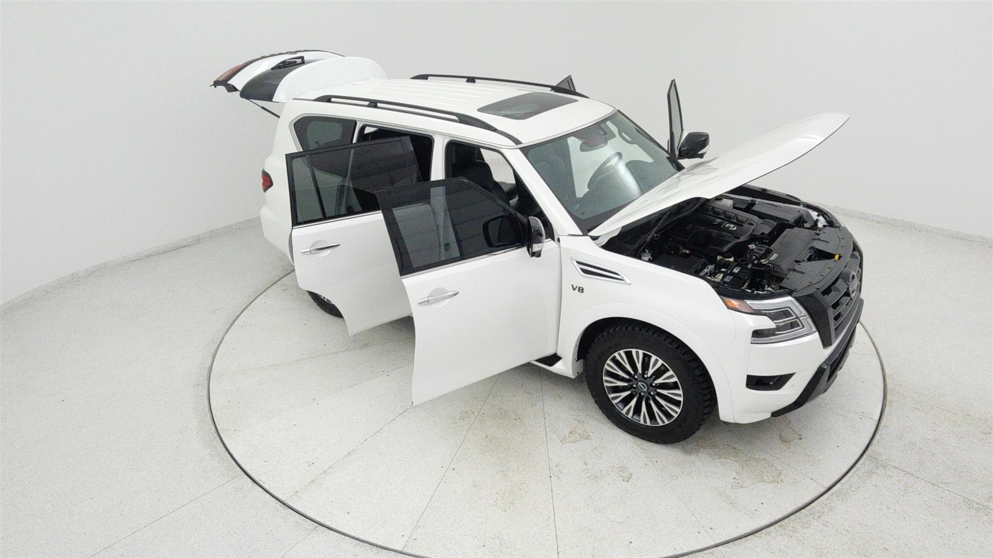 Nissan Armada photo 24