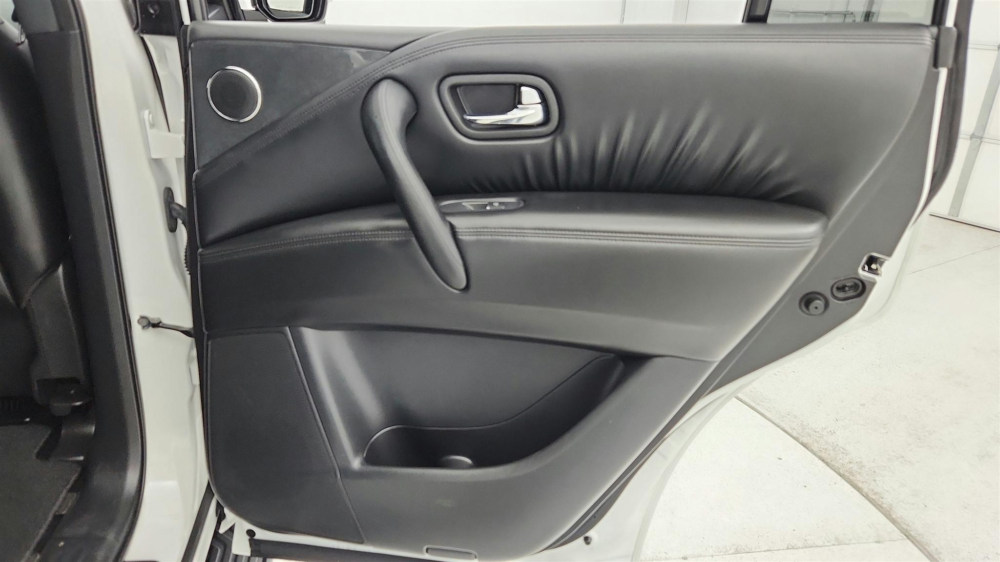 Nissan Armada photo 57