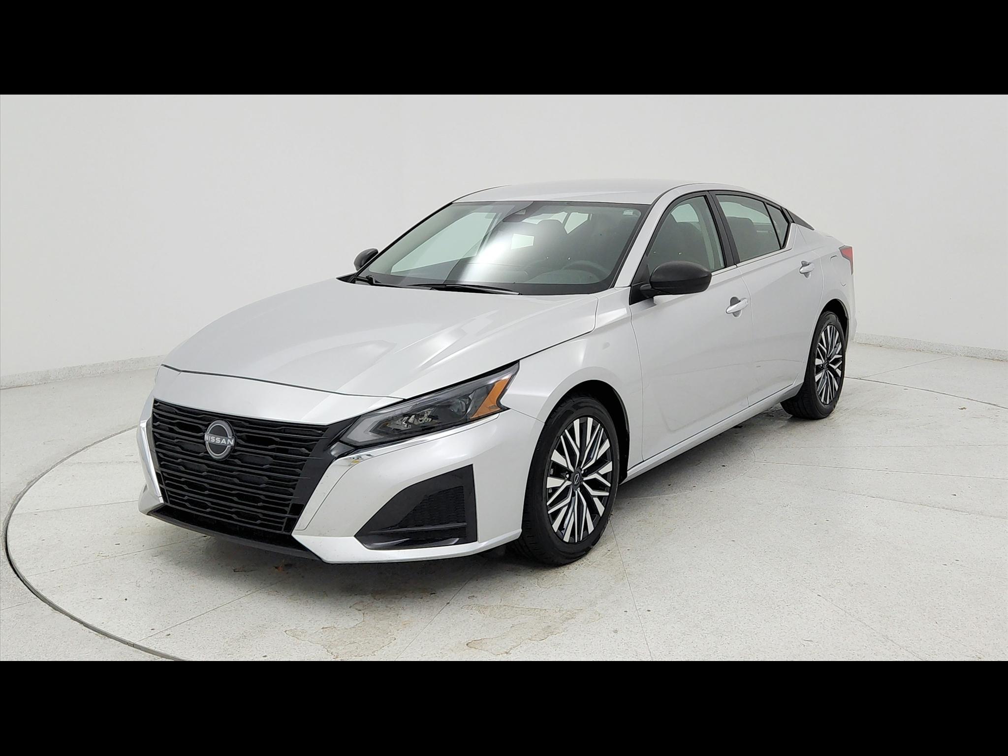 2025 Nissan Altima 