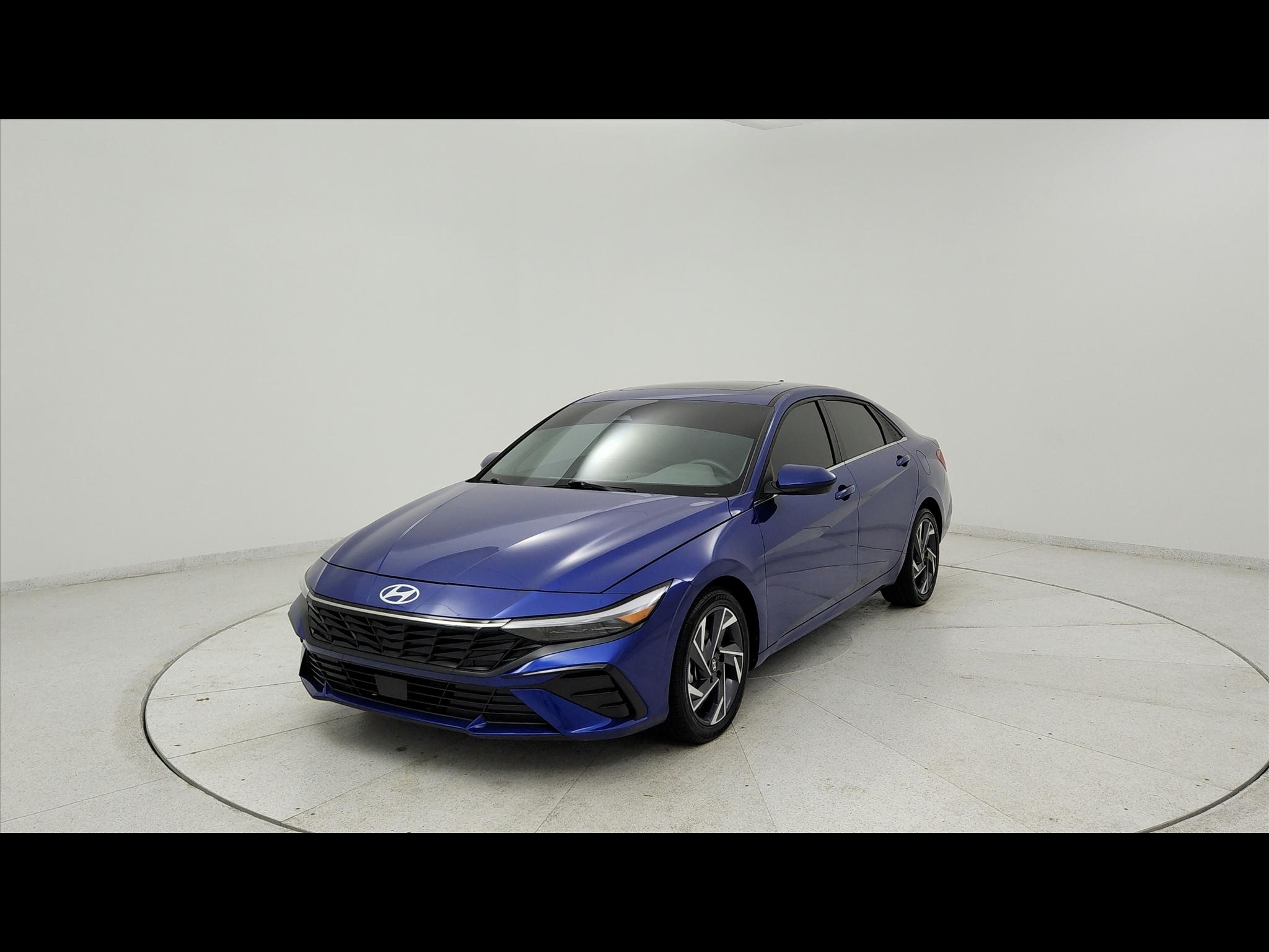 2025 Hyundai Elantra 