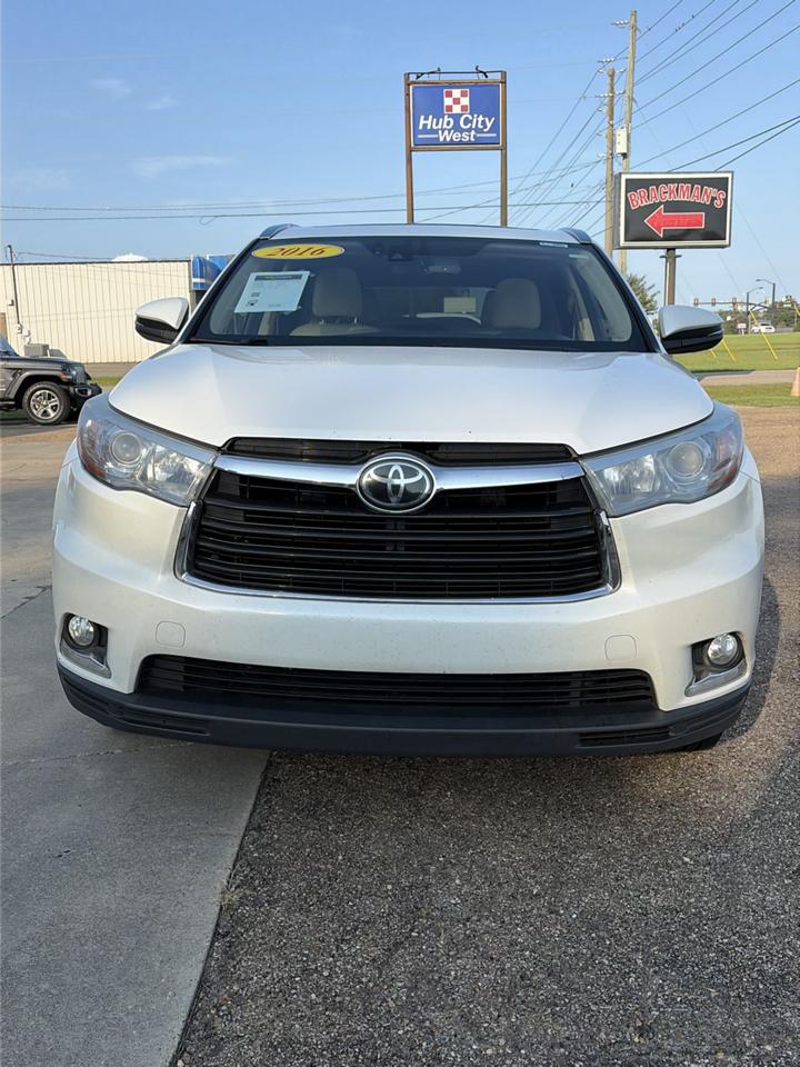 Toyota Highlander FWD 4dr V6 Limited (Natl) 2016