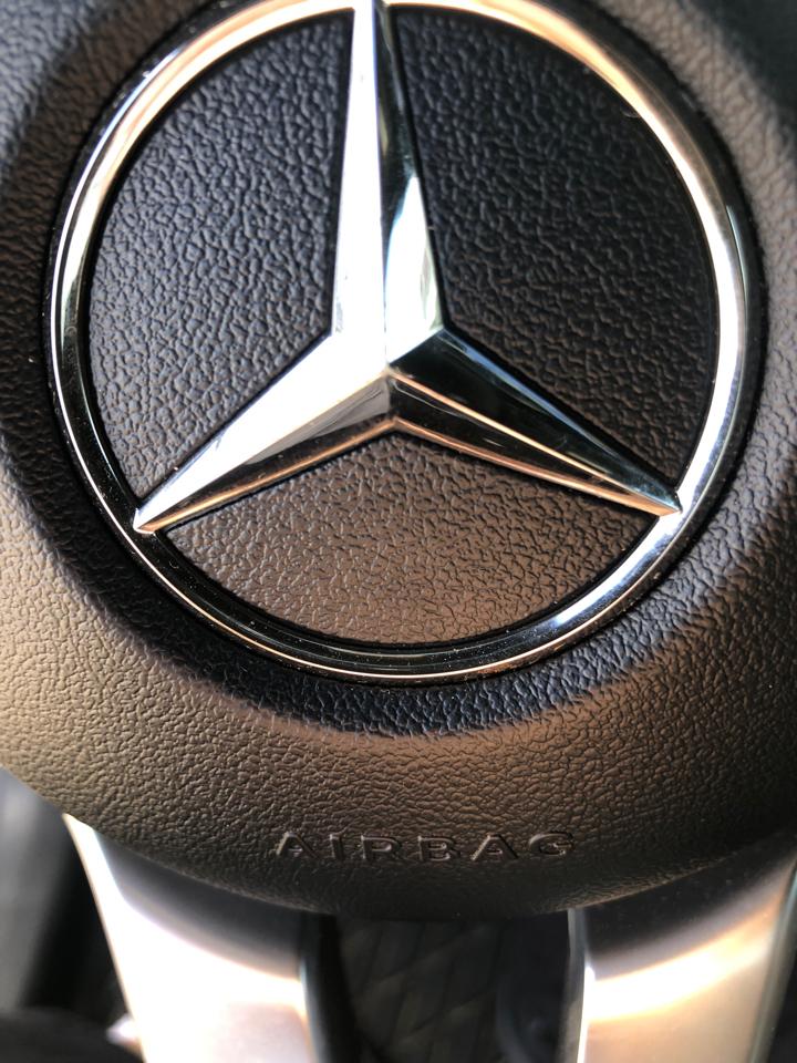 Mercedes-Benz GLA GLA 250 SUV 2023