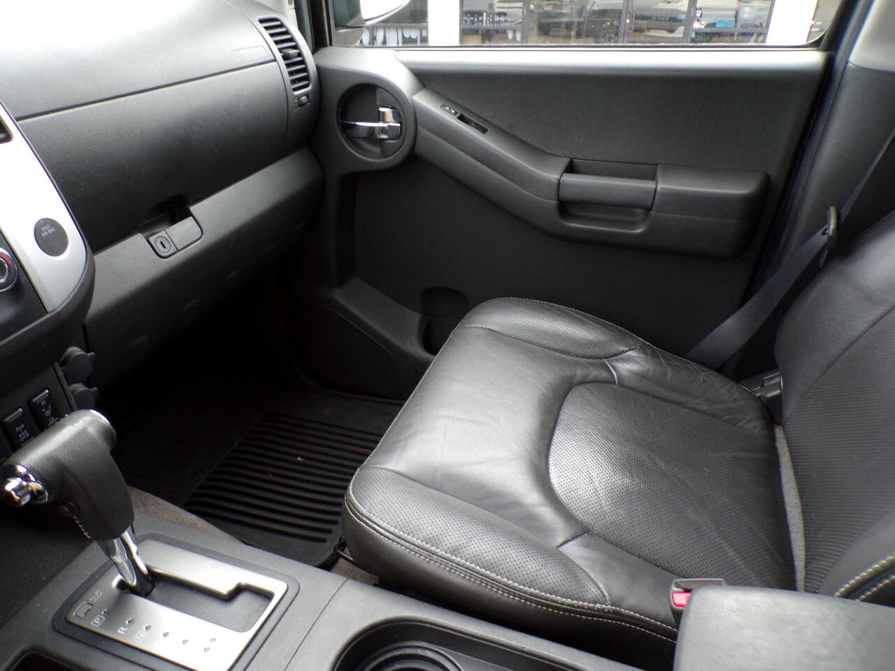 Nissan Xterra 4WD 4dr Auto Pro-4X 2014