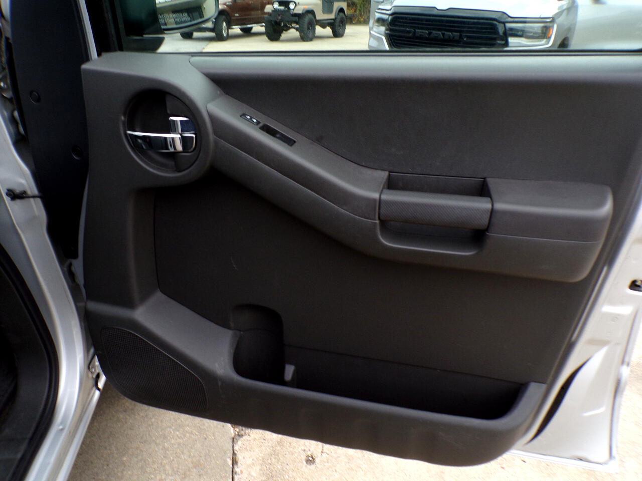 Nissan Xterra 4WD 4dr Auto Pro-4X 2014