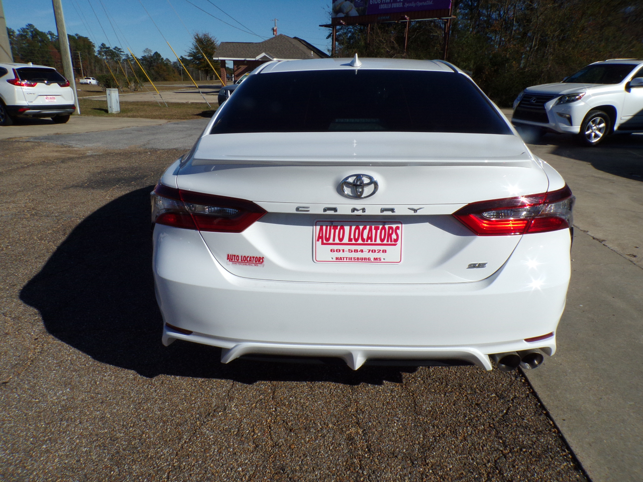 Toyota Camry SE Auto (Natl) 2022