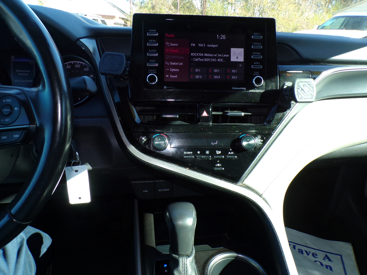 Toyota Camry SE Auto (Natl) 2022