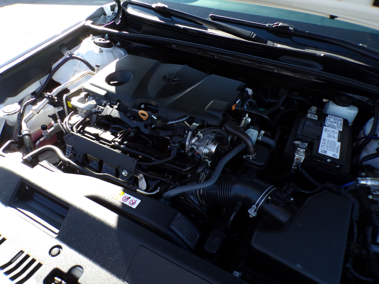 Toyota Camry SE Auto (Natl) 2022