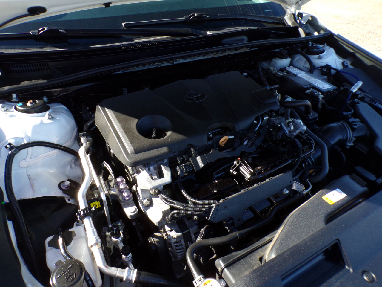 Toyota Camry SE Auto (Natl) 2022