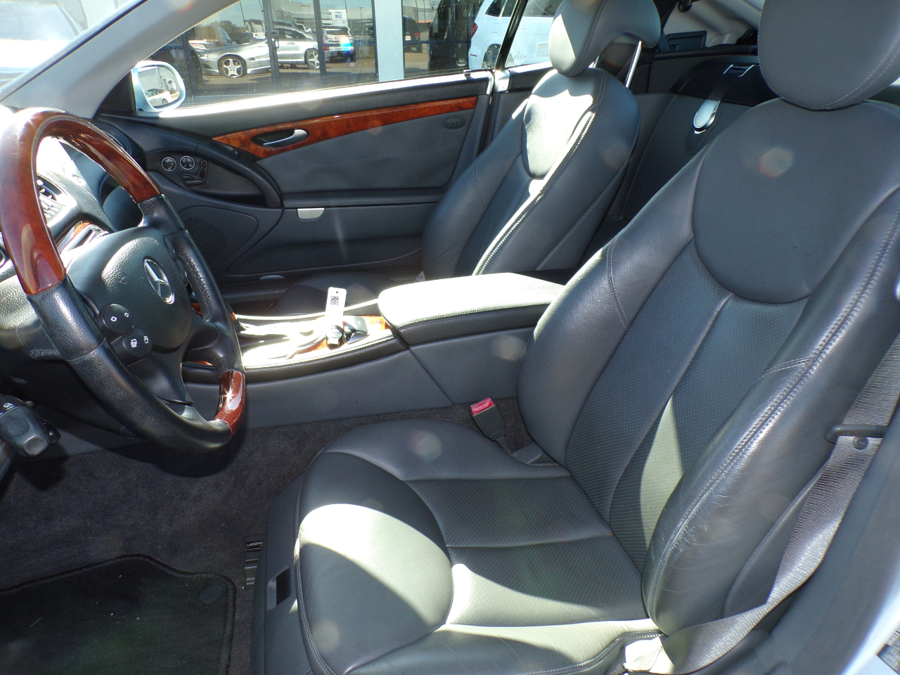 Mercedes-Benz SL-Class 2dr Roadster 5.0L 2003