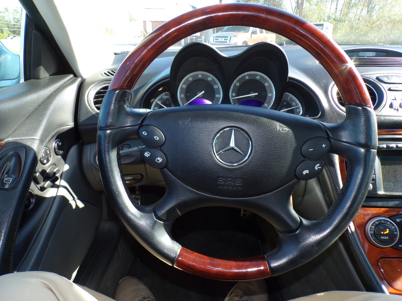 Mercedes-Benz SL-Class 2dr Roadster 5.0L 2003