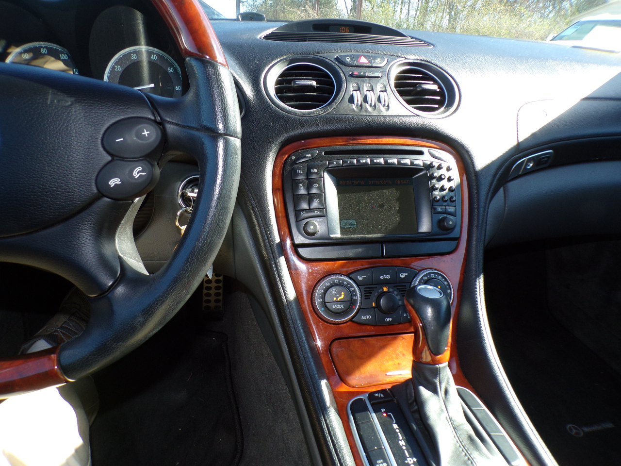 Mercedes-Benz SL-Class 2dr Roadster 5.0L 2003