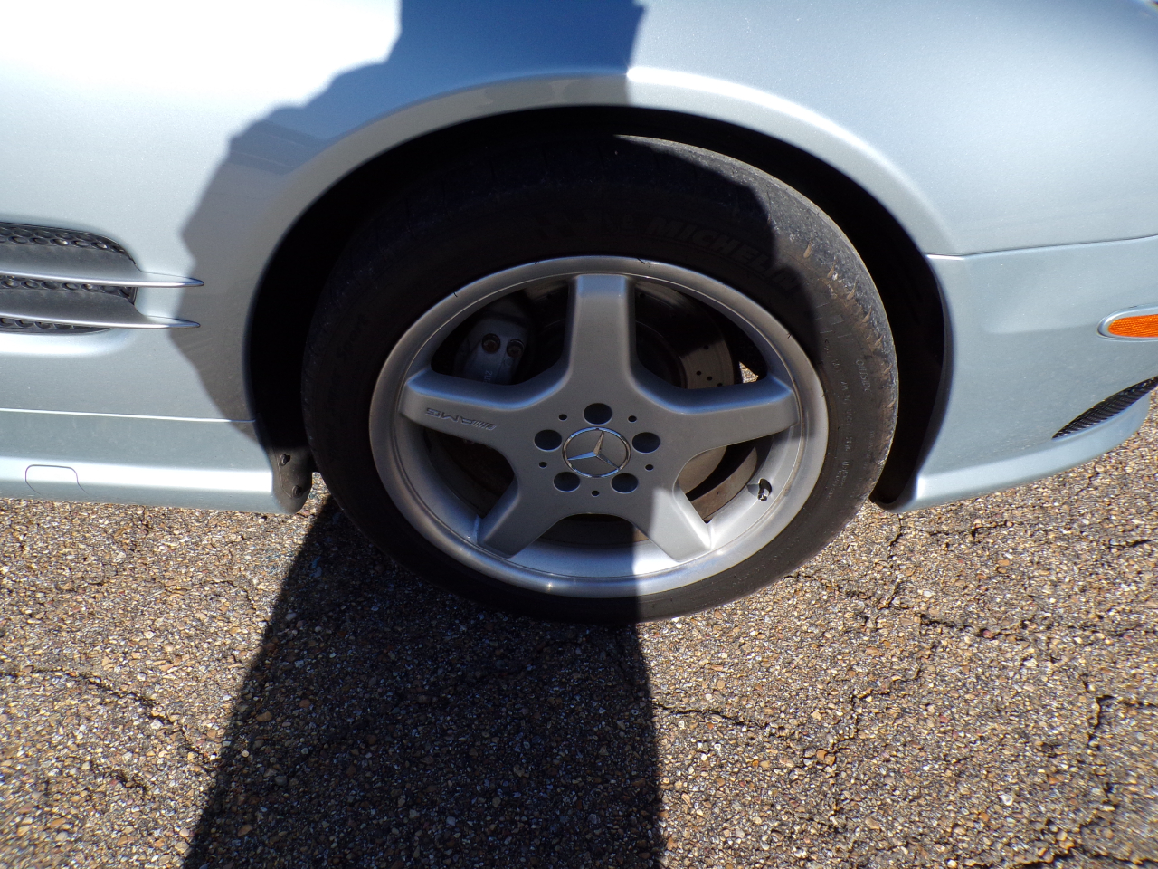 Mercedes-Benz SL-Class 2dr Roadster 5.0L 2003