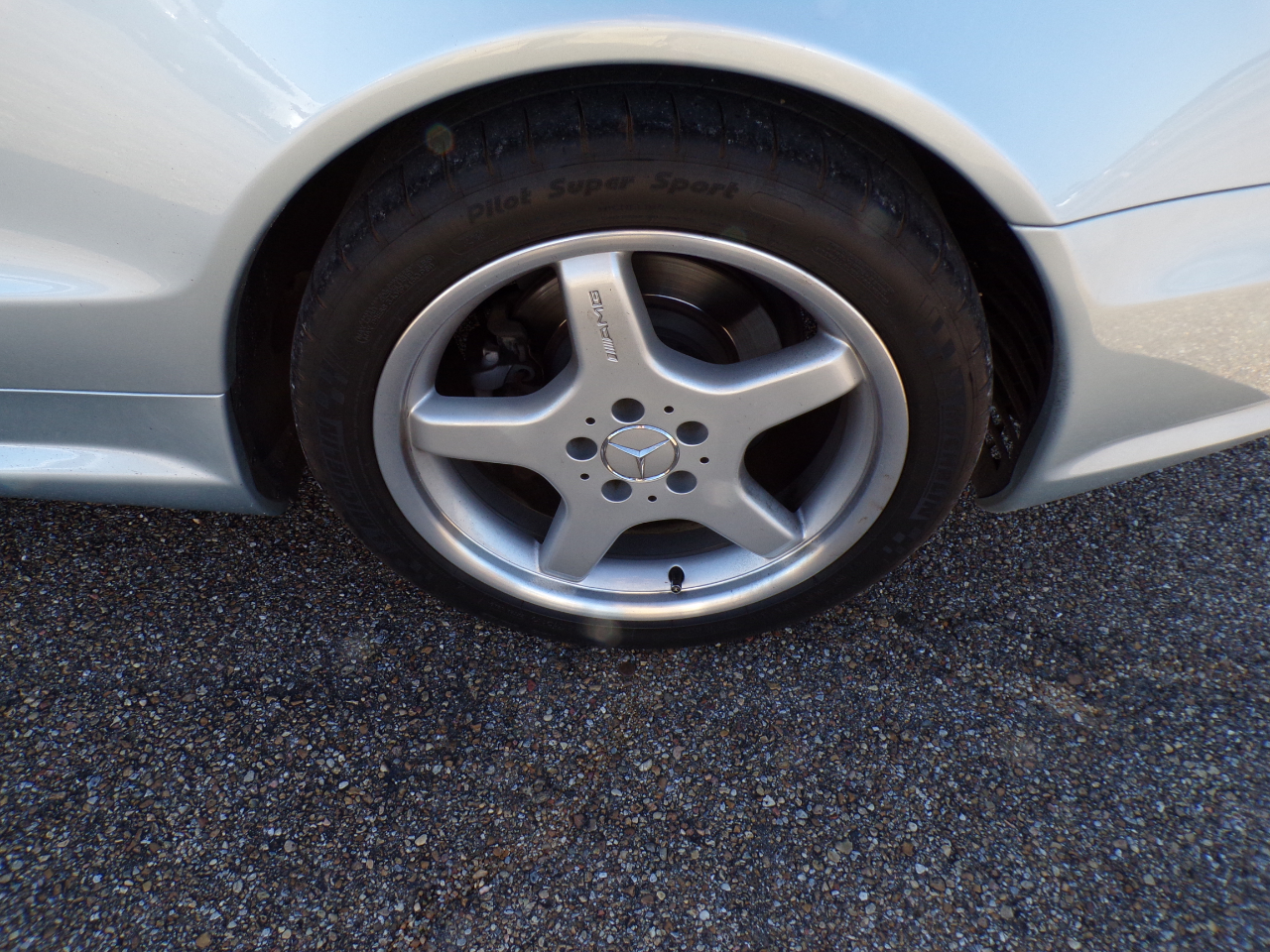 Mercedes-Benz SL-Class 2dr Roadster 5.0L 2003