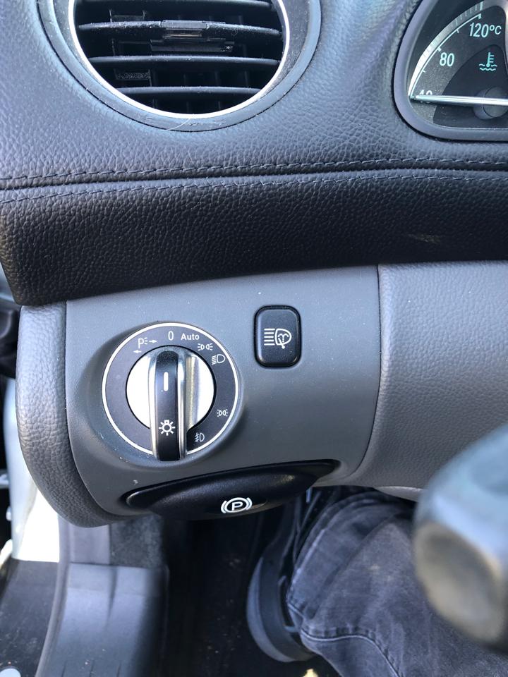 Mercedes-Benz SL-Class 2dr Roadster 5.0L 2003