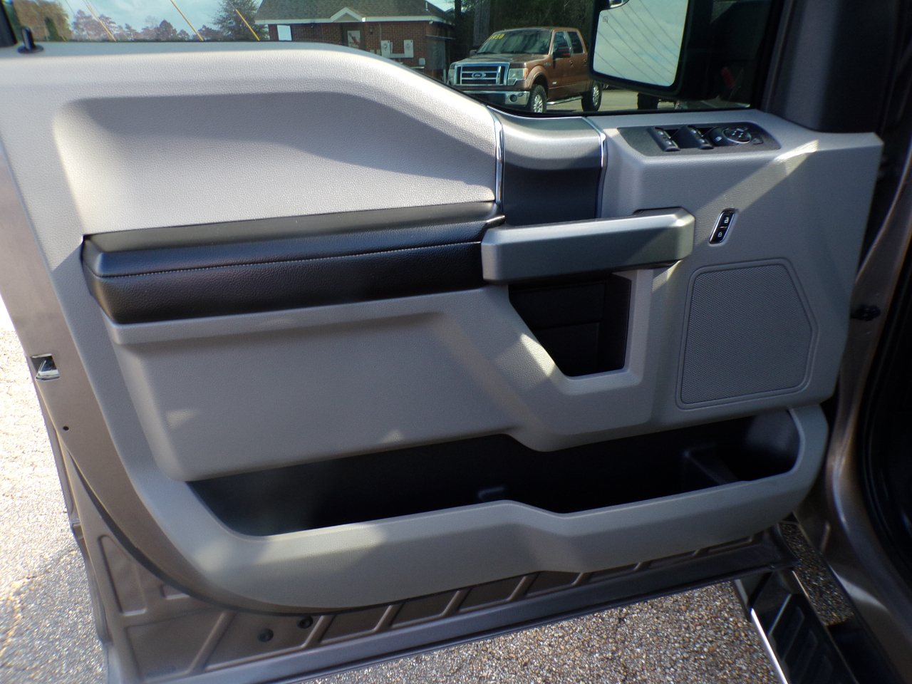 Ford F-150 XLT 4WD SuperCrew 5.5' Box 2018