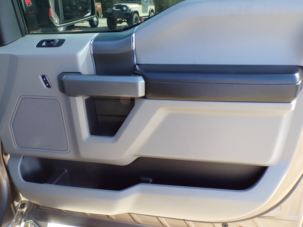 Ford F-150 XLT 4WD SuperCrew 5.5' Box 2018