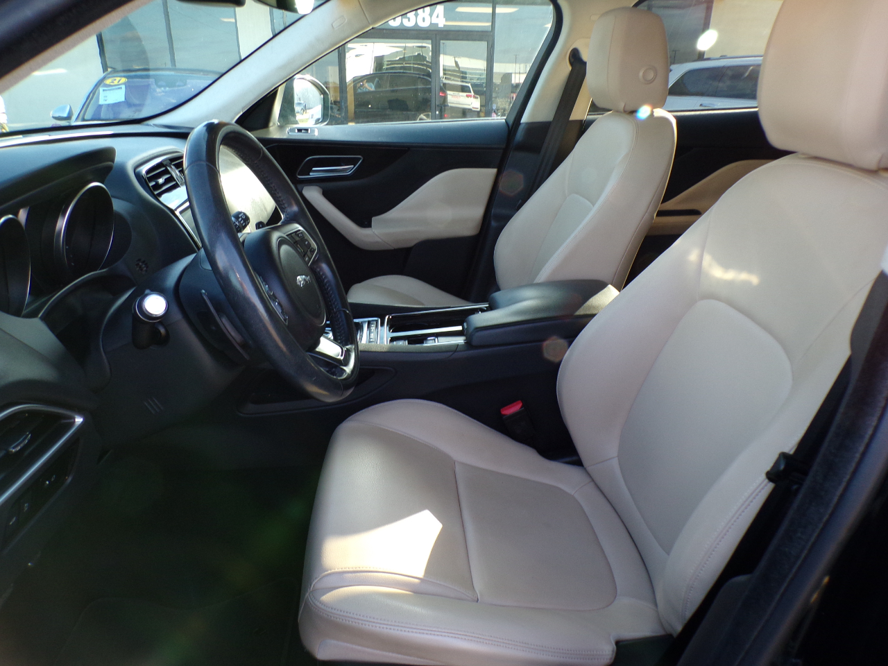 Jaguar F-Pace 25t AWD 2019