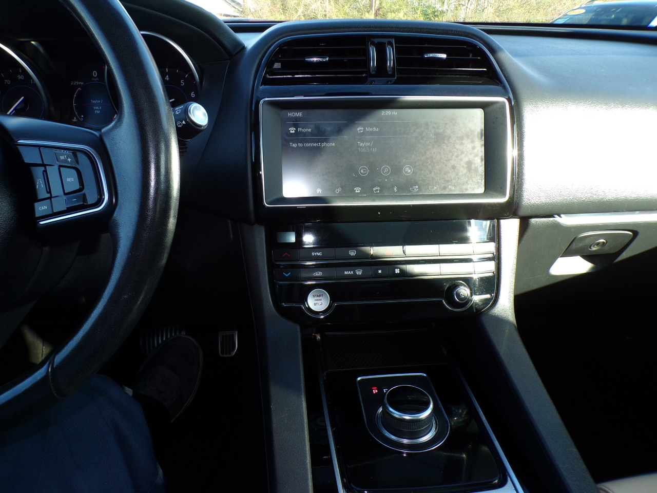 Jaguar F-Pace 25t AWD 2019