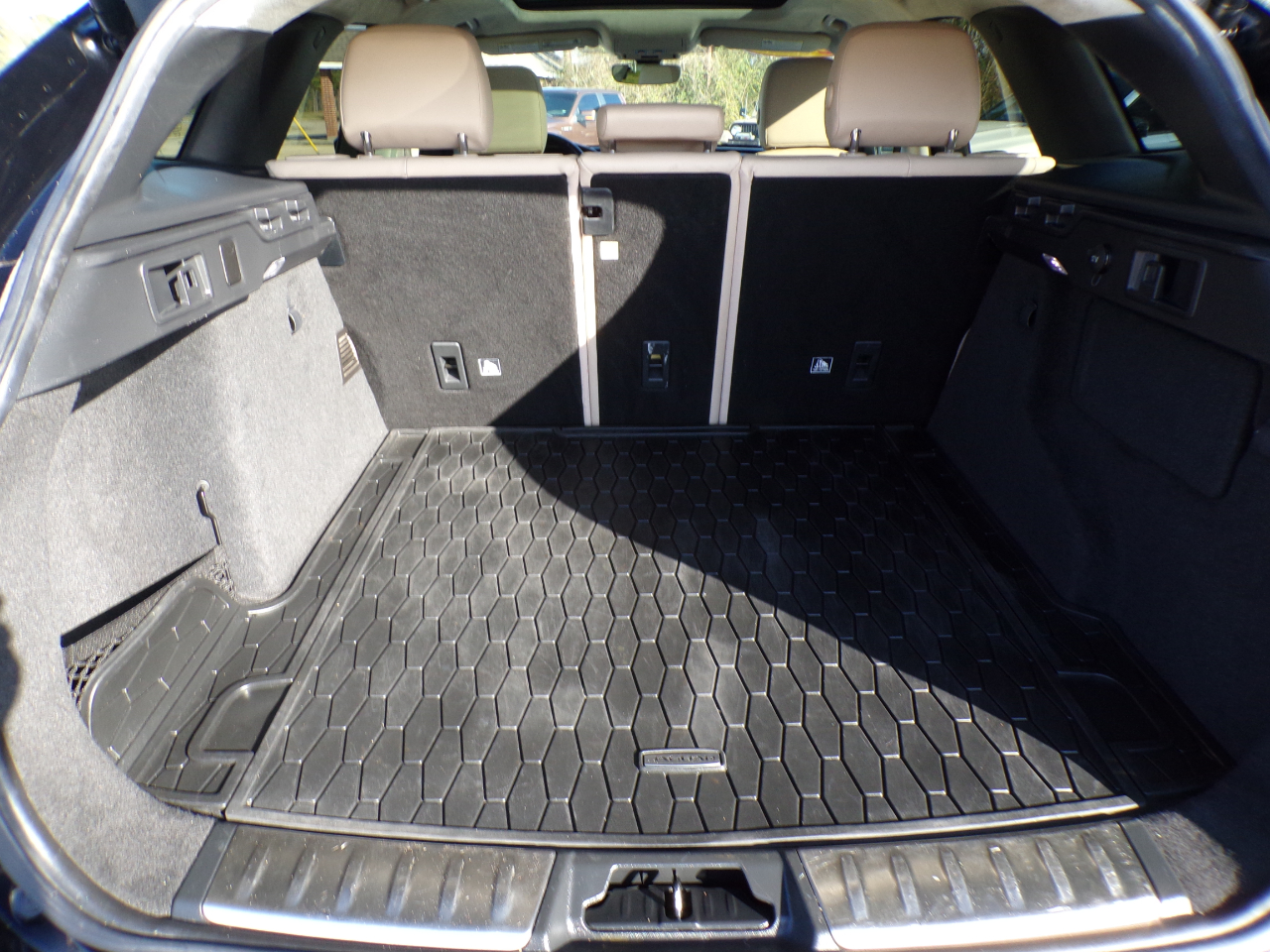 Jaguar F-Pace 25t AWD 2019