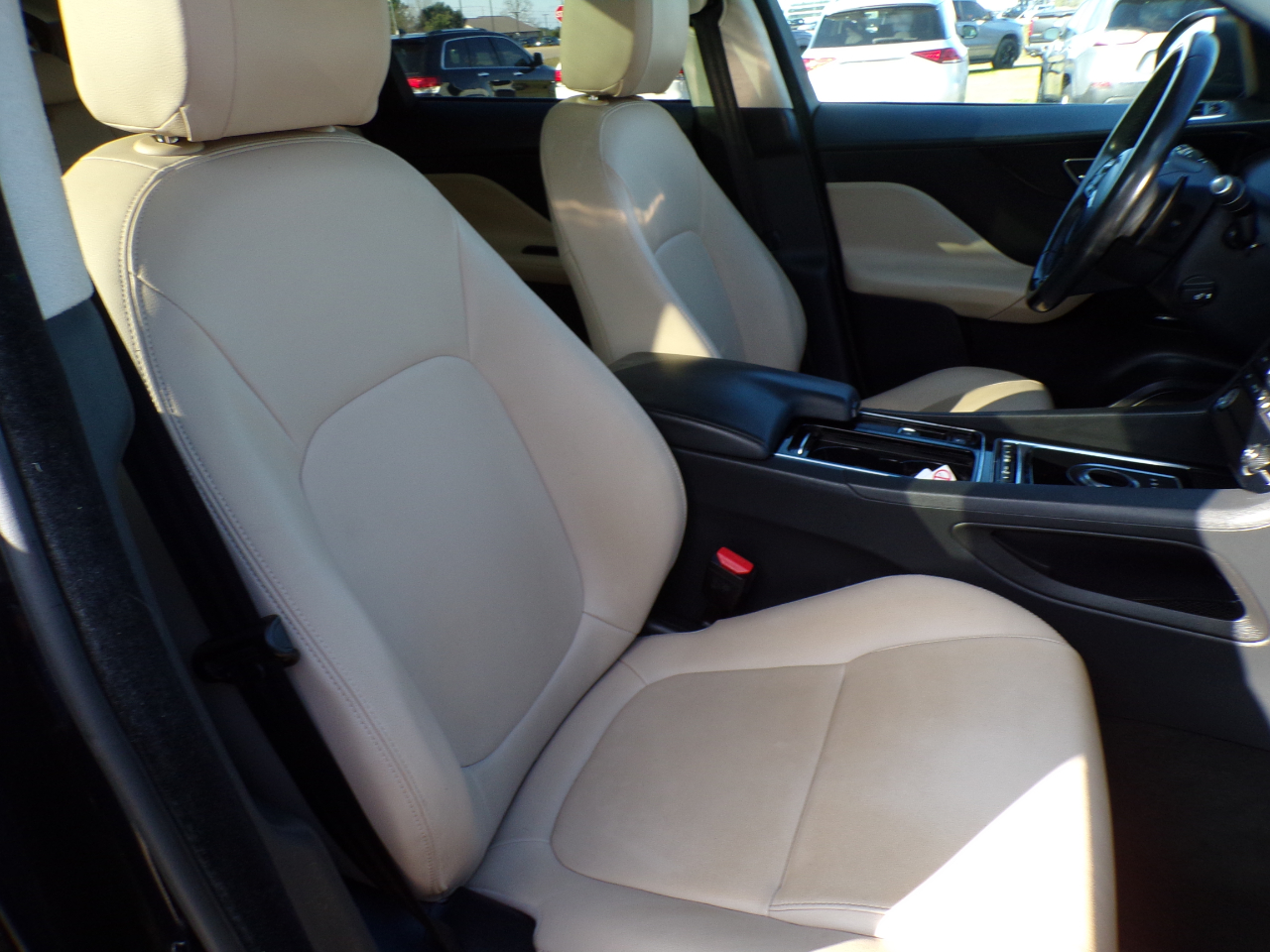 Jaguar F-Pace 25t AWD 2019