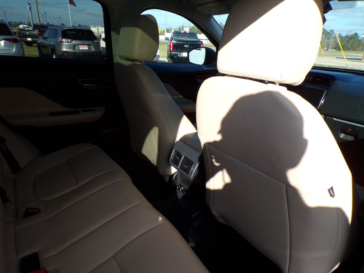 Jaguar F-Pace 25t AWD 2019