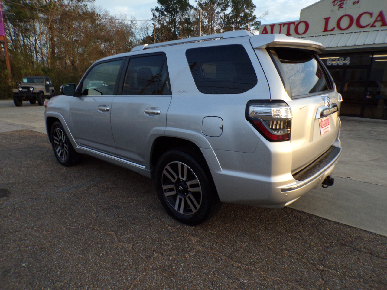 Toyota 4Runner RWD 4dr V6 Limited (Natl) 2015