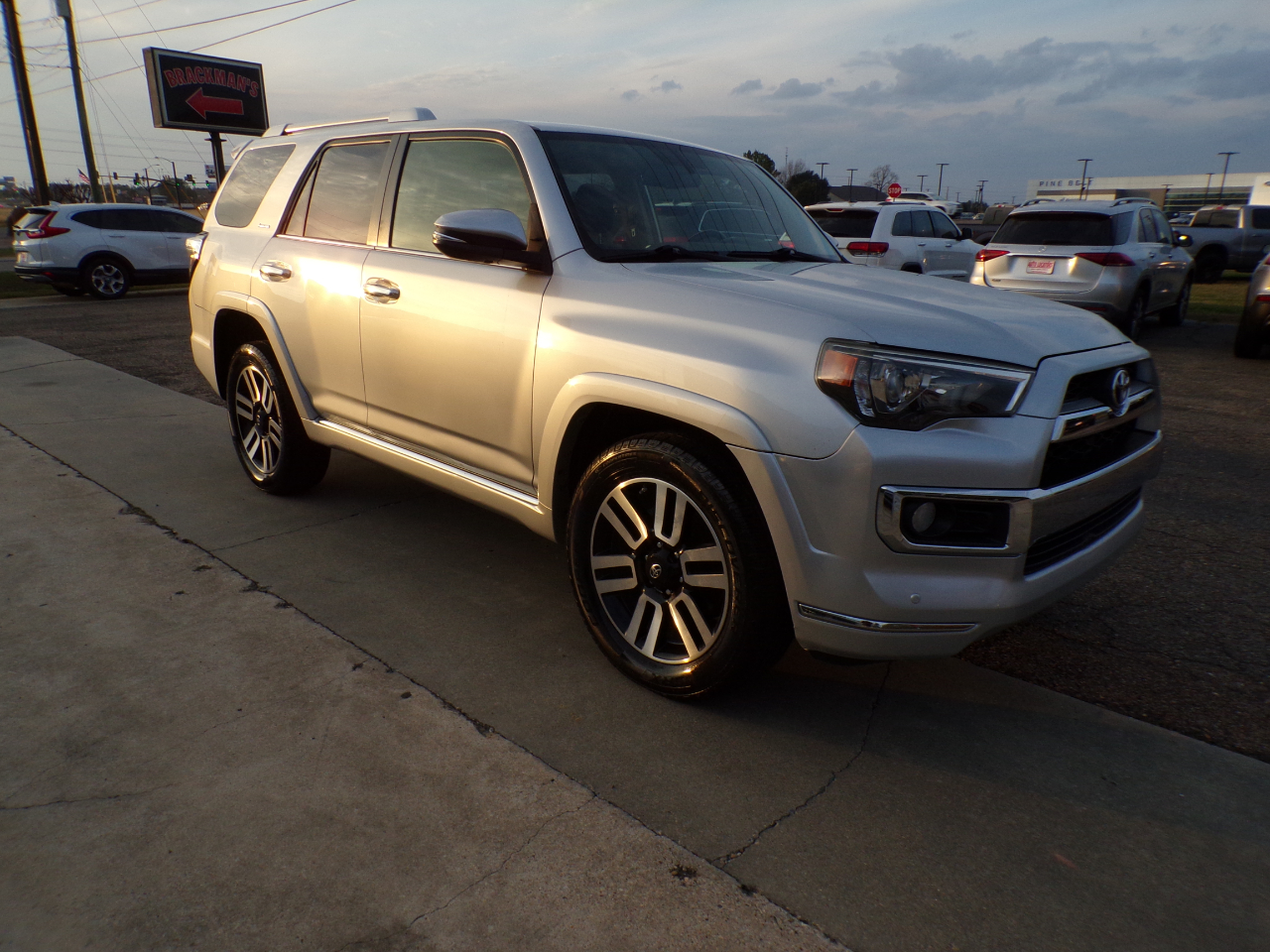 Toyota 4Runner RWD 4dr V6 Limited (Natl) 2015