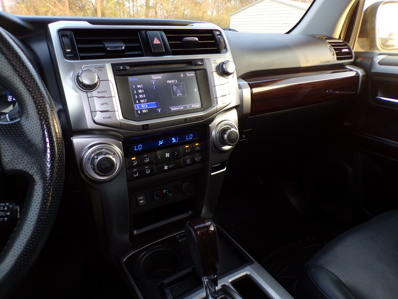 Toyota 4Runner RWD 4dr V6 Limited (Natl) 2015