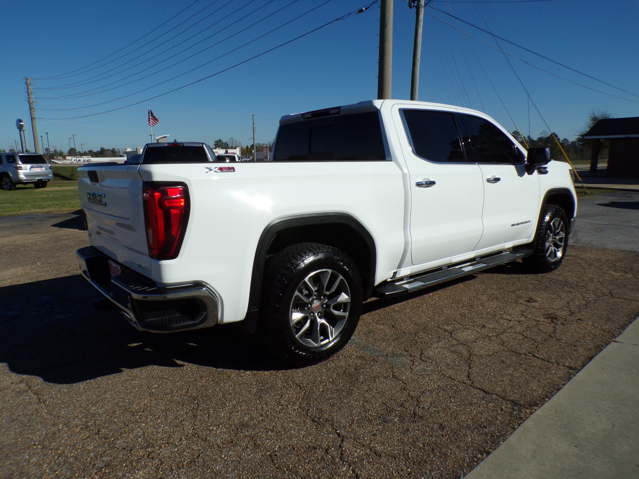 GMC Sierra 1500 4WD Crew Cab 147" SLT 2020