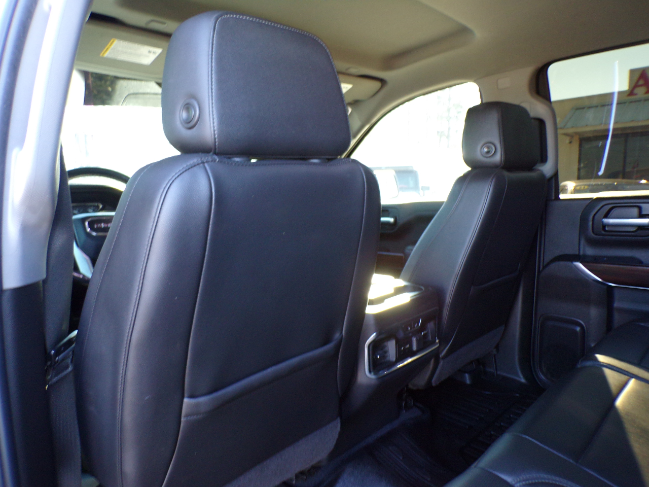 GMC Sierra 1500 4WD Crew Cab 147" SLT 2020