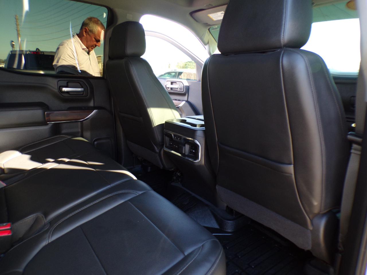 GMC Sierra 1500 4WD Crew Cab 147" SLT 2020