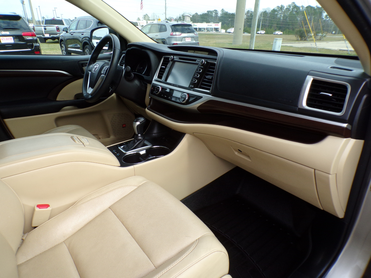 Toyota Highlander FWD 4dr V6 Limited (Natl) 2016