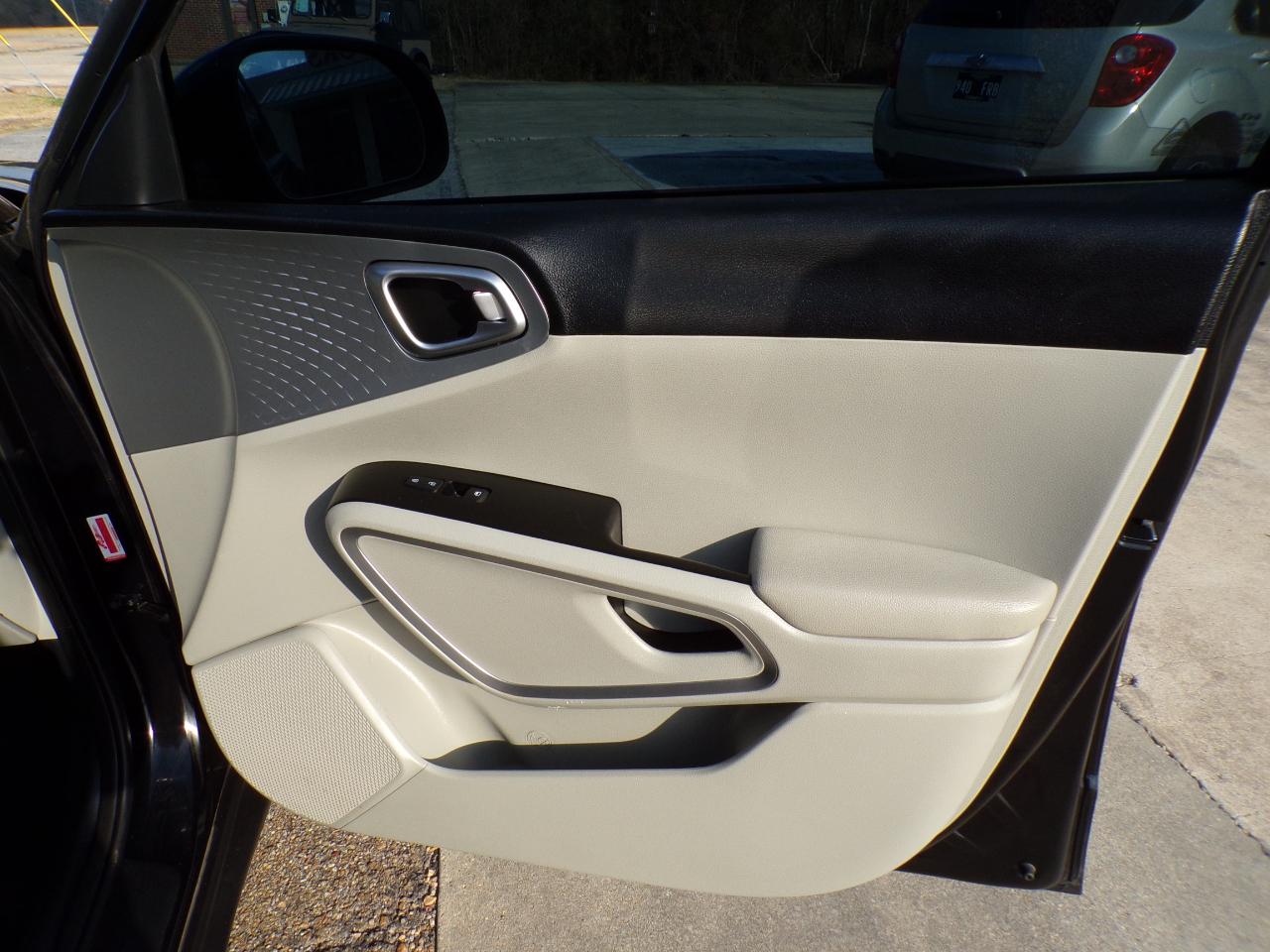 Kia Soul LX IVT 2022