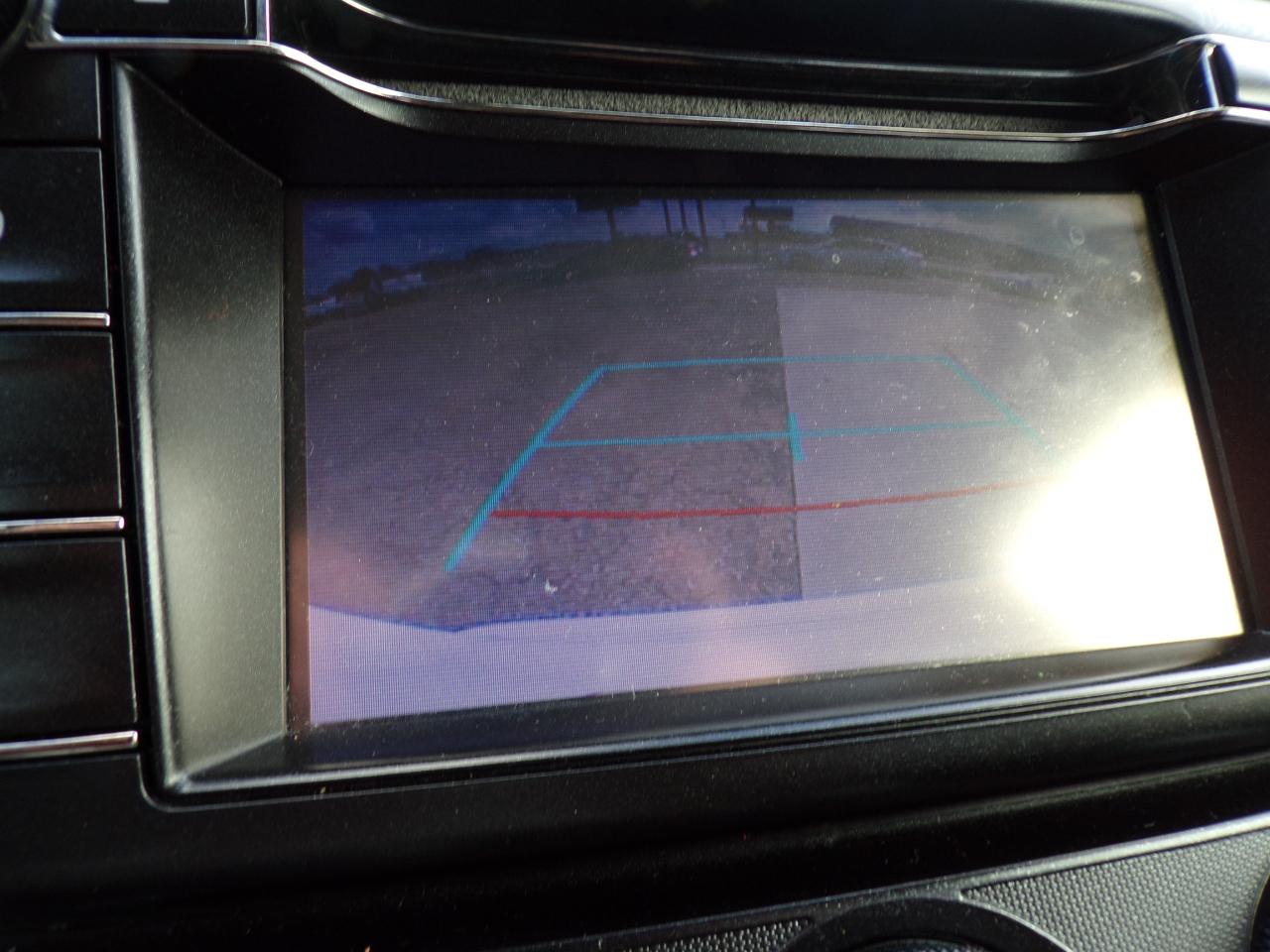 Toyota RAV4 LE FWD (Natl) 2018