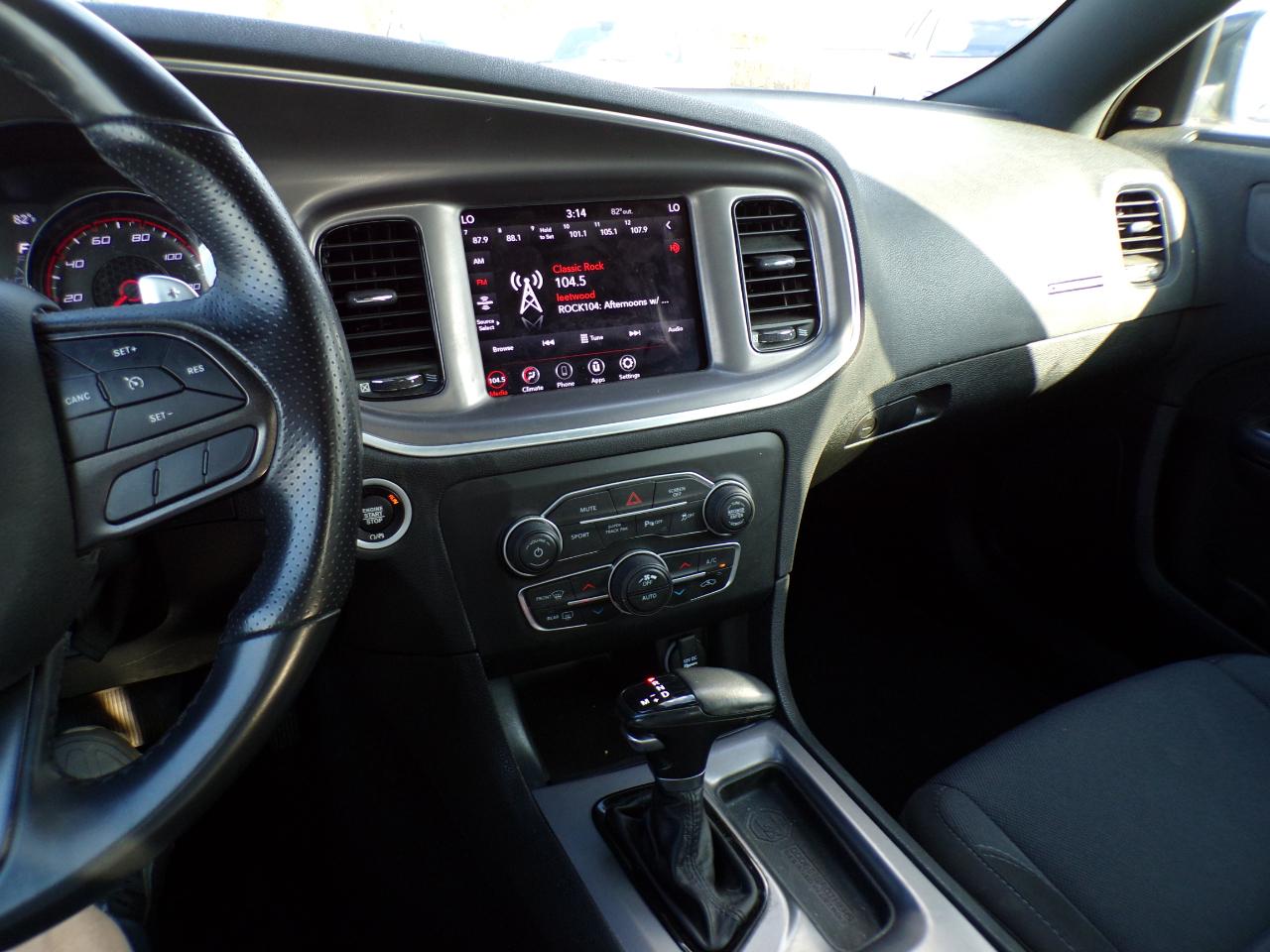 Dodge Charger SXT AWD 2022