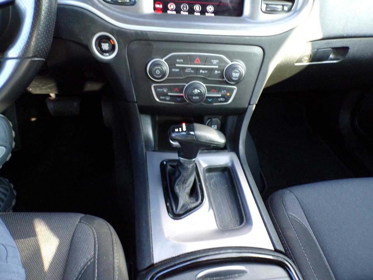 Dodge Charger SXT AWD 2022