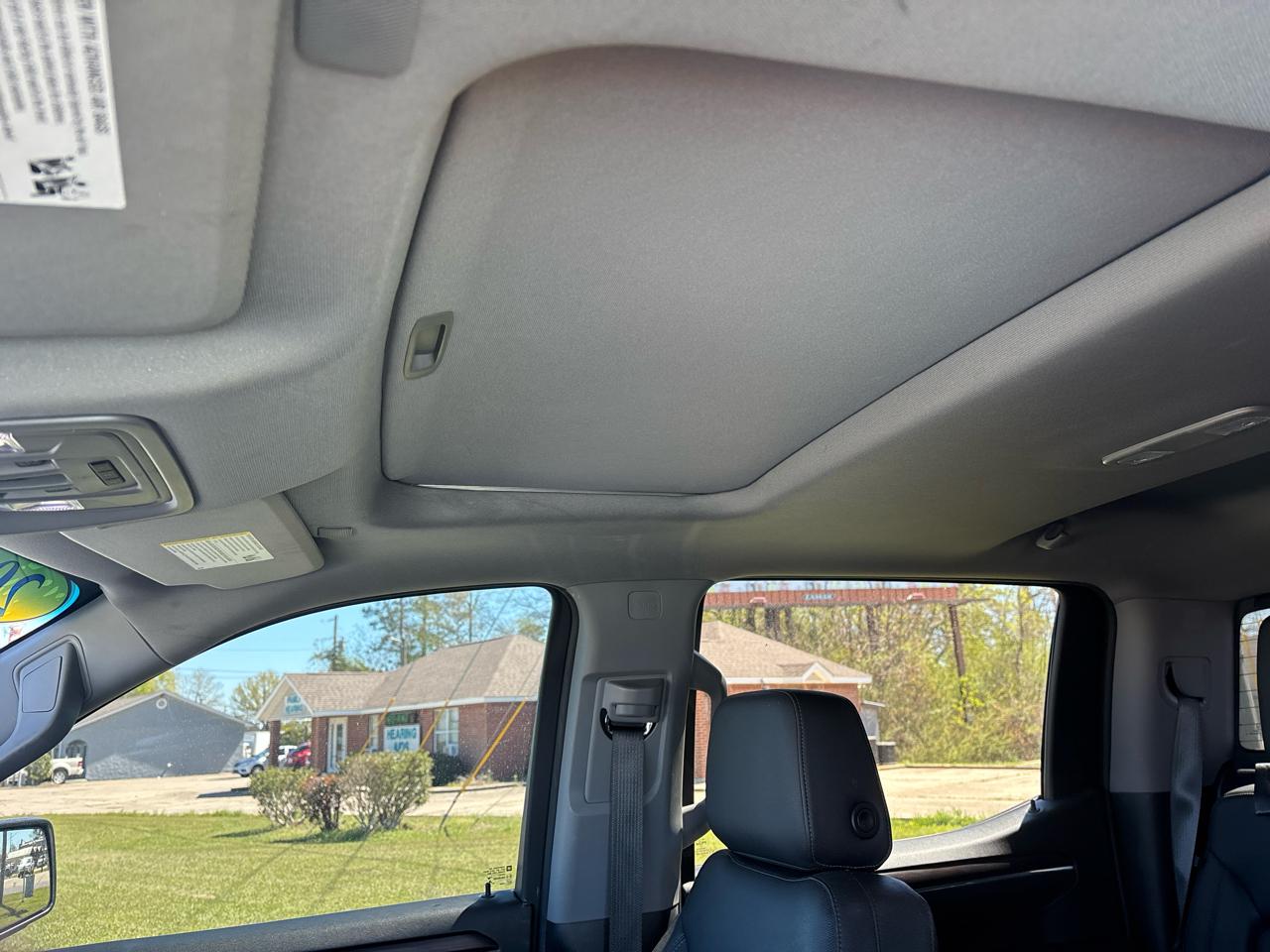 GMC Sierra 1500 4WD Crew Cab 147" SLT 2022