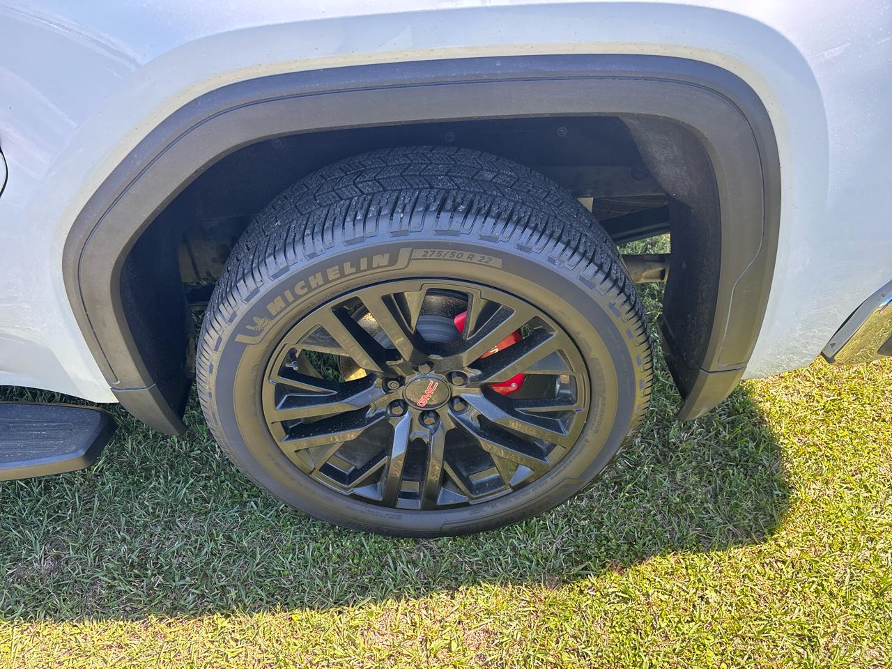 GMC Sierra 1500 4WD Crew Cab 147" SLT 2022