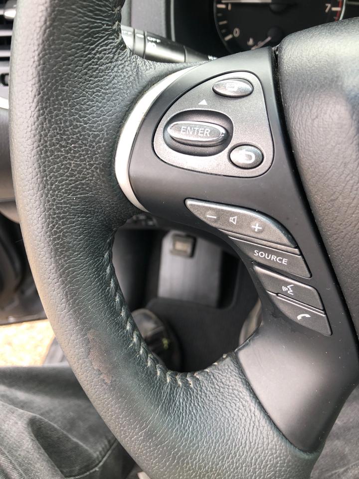 Nissan Pathfinder 2WD 4dr Platinum 2015