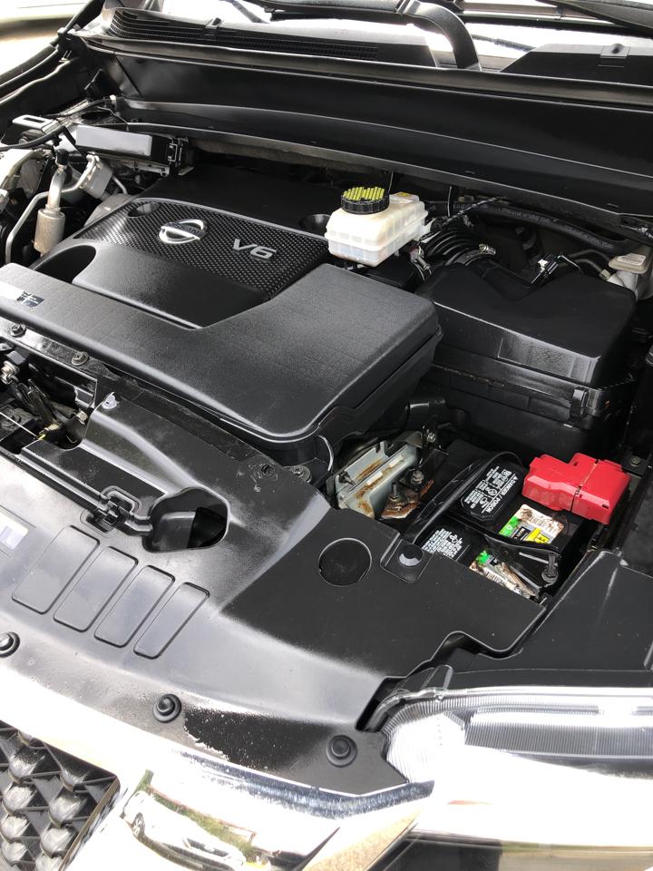 Nissan Pathfinder 2WD 4dr Platinum 2015