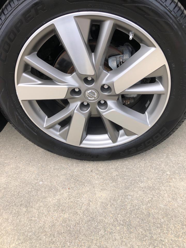 Nissan Pathfinder 2WD 4dr Platinum 2015