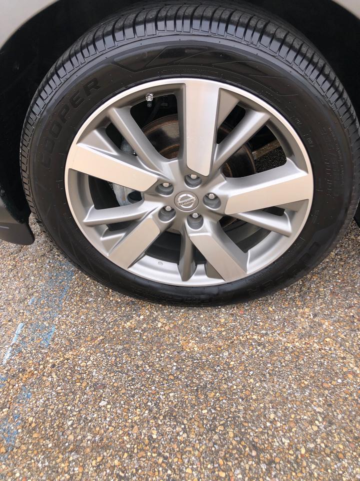 Nissan Pathfinder 2WD 4dr Platinum 2015